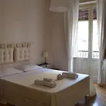 Nocleg ze śniadaniem Casa Jolanda *